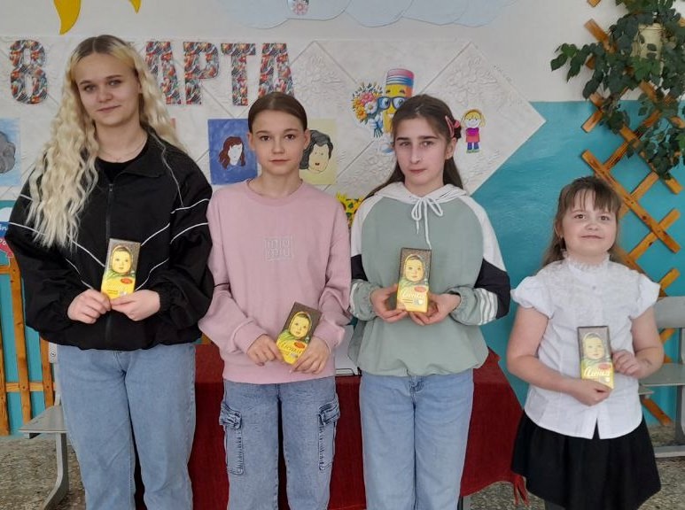Праздник 8 Марта в нашей школе.